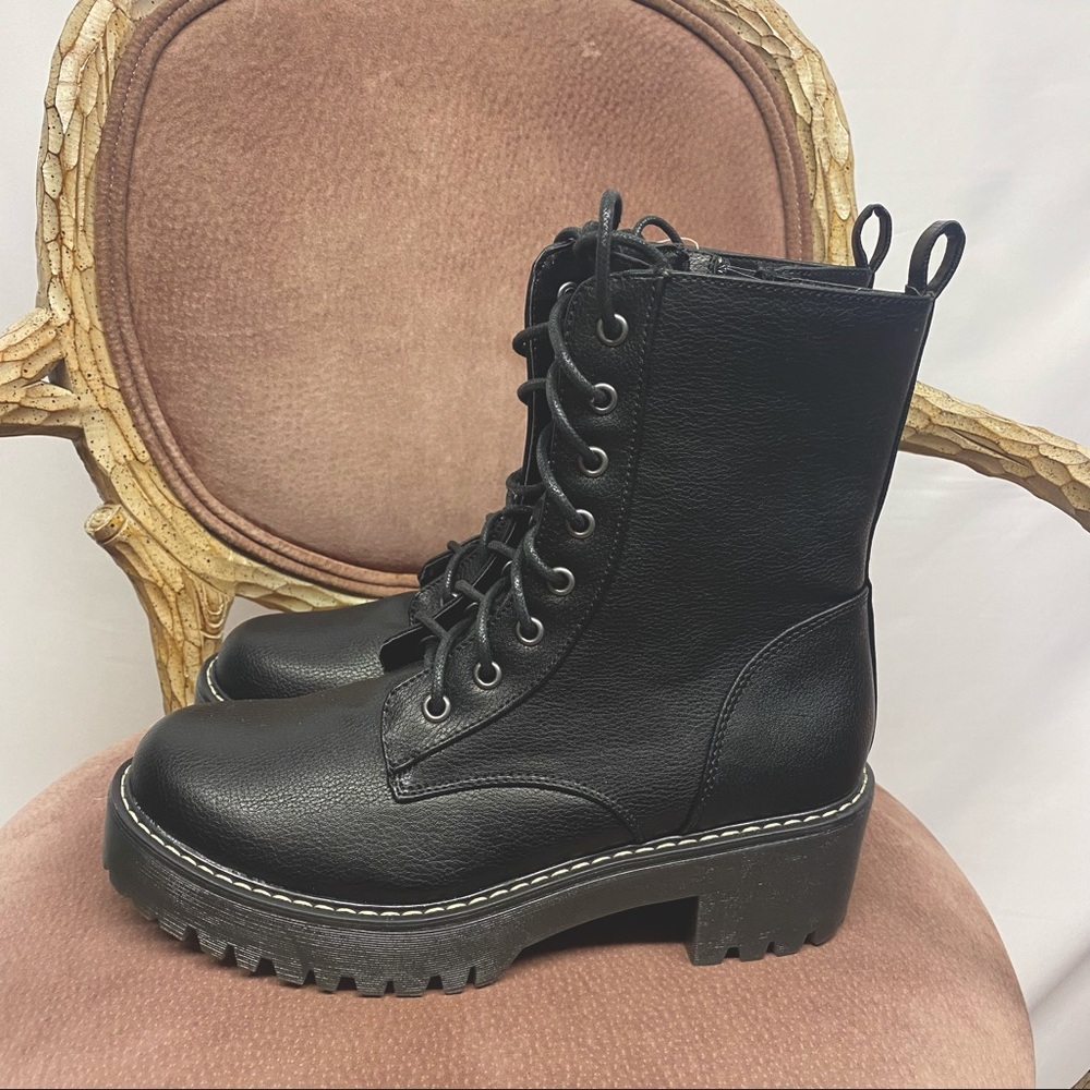 All Black Unionbay Classic Combat Boots